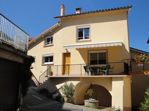 Property building, Balcony/Terrace