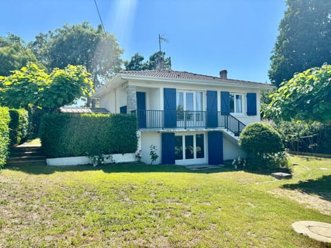 Property building, Garden view