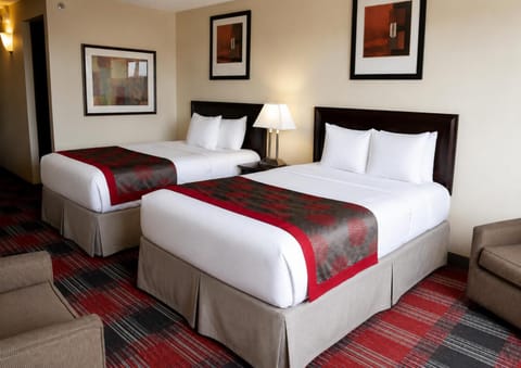 Bed, Photo of the whole room, Seating area, Bedroom