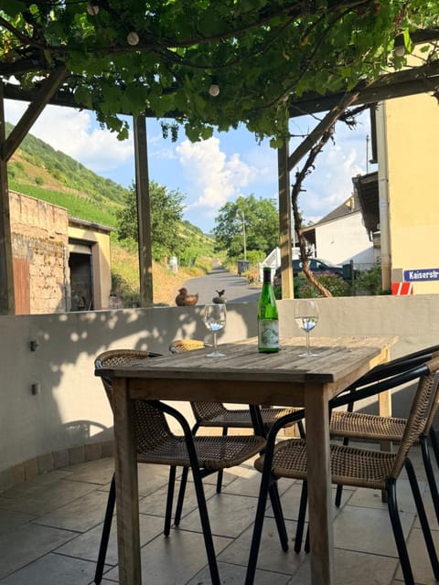 Patio, Balcony/Terrace