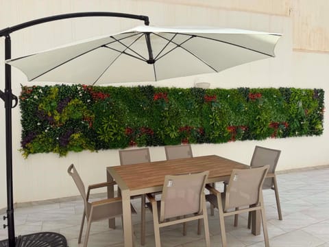 Patio, Seating area