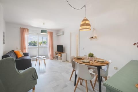 TV and multimedia, Dining area, internet, air conditioner