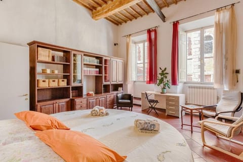 Seating area, Bedroom
