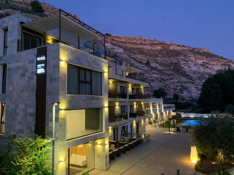 Property building, Lobby or reception