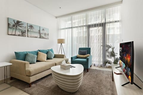TV and multimedia, Living room, Decorative detail, Evening entertainment, internet, air conditioner