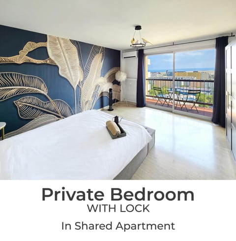 Bed, Coffee/tea facilities, Balcony/Terrace, Bedroom, Sea view, internet, towels, air conditioner