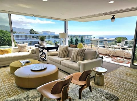Balcony/Terrace, Living room