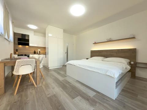 Kitchen or kitchenette, Photo of the whole room, Bedroom, wardrobe