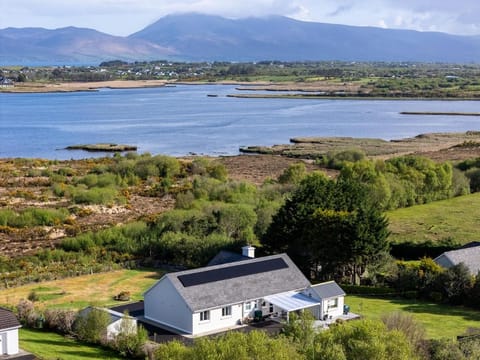 Natural landscape, Mountain view, Sea view