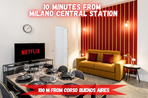 Day, TV and multimedia, Living room, Seating area, Text overlay
