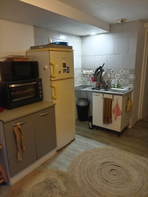 Kitchen or kitchenette, oven, pet friendly