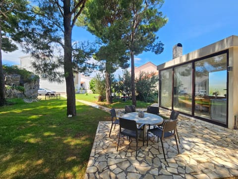 Property building, Patio, Day