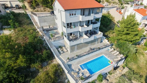 Bird's eye view, View (from property/room), Pool view
