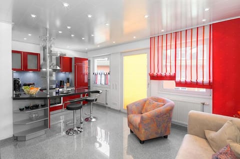 Kitchen or kitchenette, Living room
