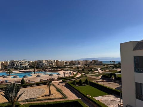 Balcony/Terrace, Sea view, Swimming pool