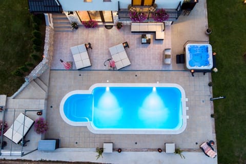 Patio, Day, Bird's eye view, Balcony/Terrace, Seating area, Pool view, Swimming pool, sunbed