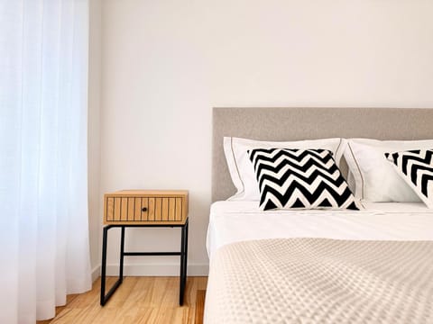 Bed, Bedroom