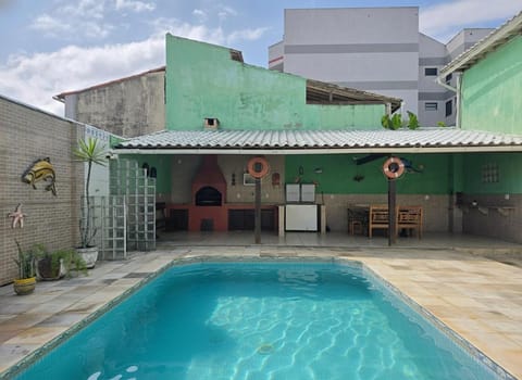 BBQ facilities, Swimming pool