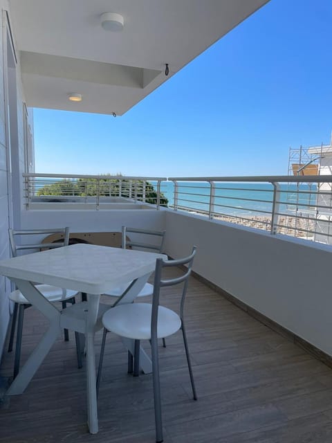 RESIDENCE FARO - WALTERIGATO Apartments SOLO PER FAMIGLIE Apartment in Lido di Jesolo