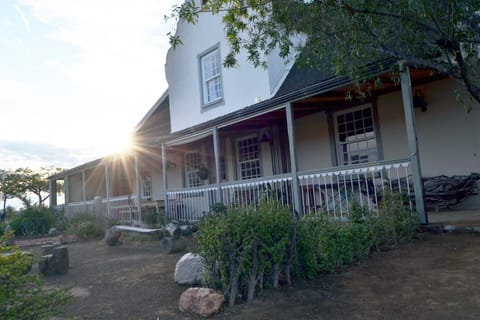 BBQ facilities, Garden, View (from property/room), Lounge or bar, Mountain view