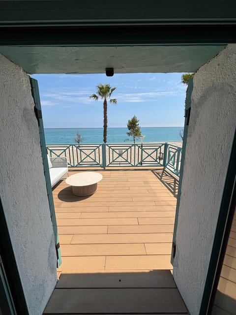 View (from property/room), Balcony/Terrace, Sea view