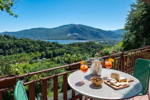 Property building, Balcony/Terrace