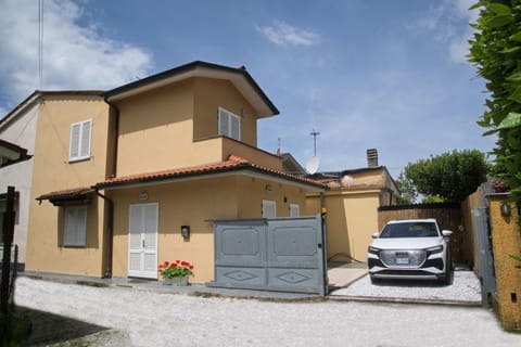 Property building, Parking