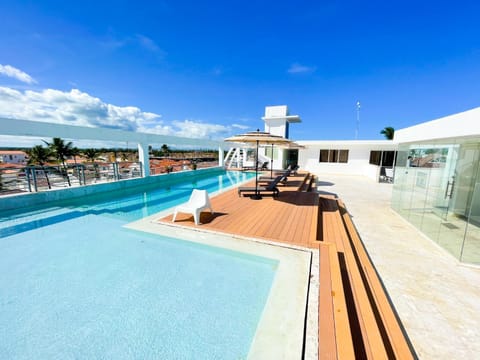 Day, Pool view, Swimming pool, sunbed