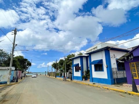 Property building, Neighbourhood, Street view