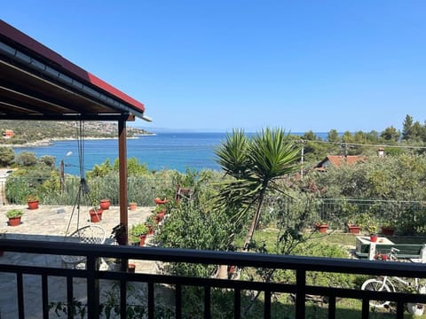 Natural landscape, Balcony/Terrace, Sea view