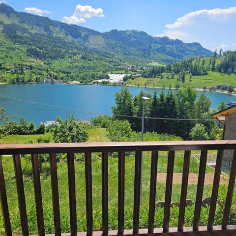 Nearby landmark, View (from property/room), Balcony/Terrace, Lake view, Mountain view