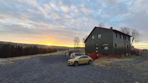 Property building, Natural landscape