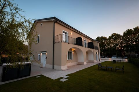 Property building, Garden view