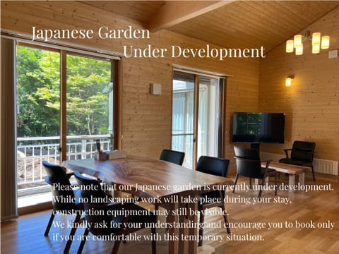 Communal lounge/ TV room, Living room, Seating area