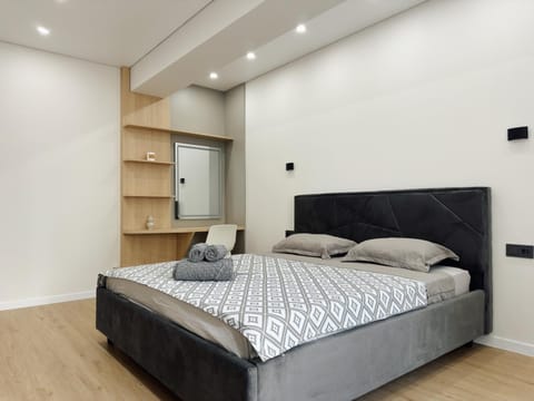 Bed, Photo of the whole room, Bedroom, wardrobe
