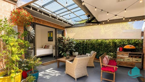 Patio, Spring, Day, Garden, Balcony/Terrace, Seating area