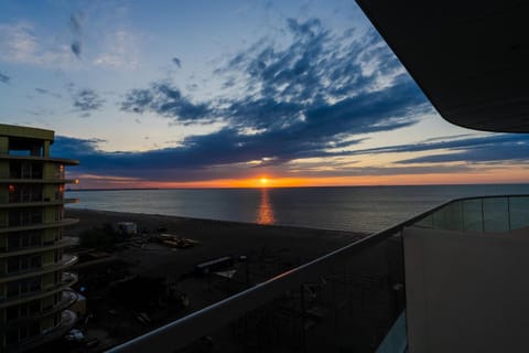 Balcony/Terrace, Balcony/Terrace, Sunrise