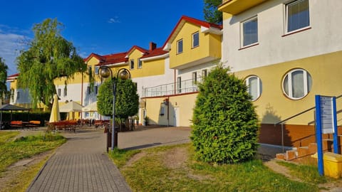 Property building, Garden view