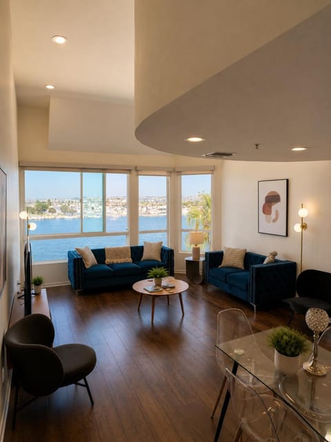 Living room, Sea view