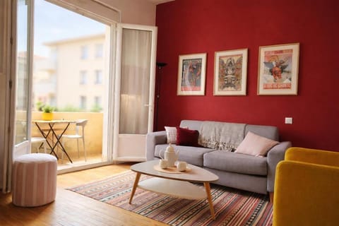 Balcony/Terrace, Living room