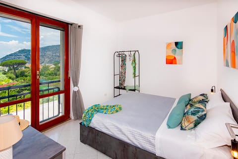 Bed, Natural landscape, View (from property/room), Photo of the whole room, Bedroom, Sea view