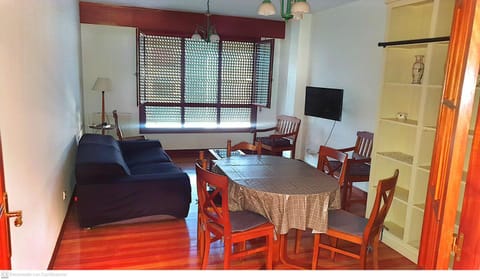Communal lounge/ TV room, Dining area