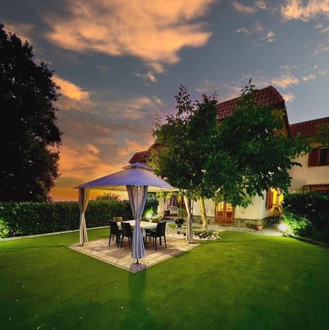 Garden, Garden, Garden view