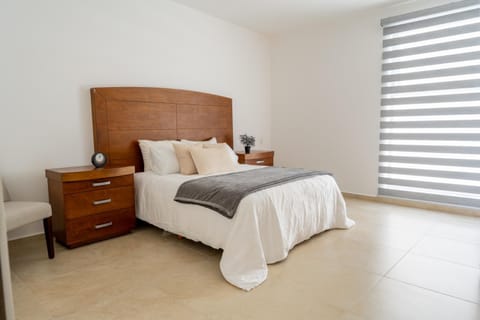 Bed, Photo of the whole room, Bedroom, furniture
