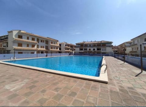Property building, Off site, Swimming pool