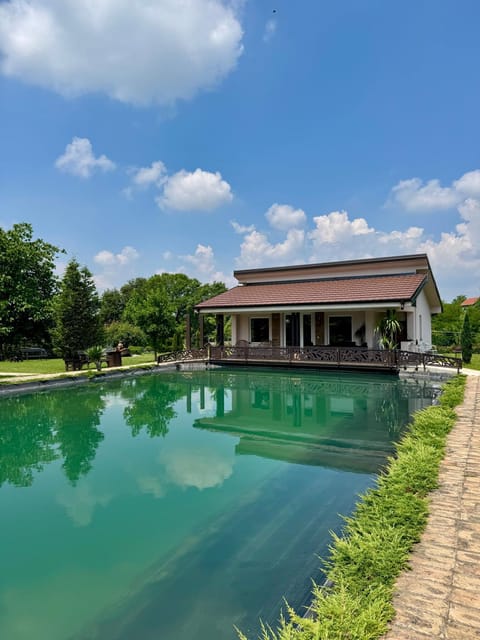Garden view, Lake view
