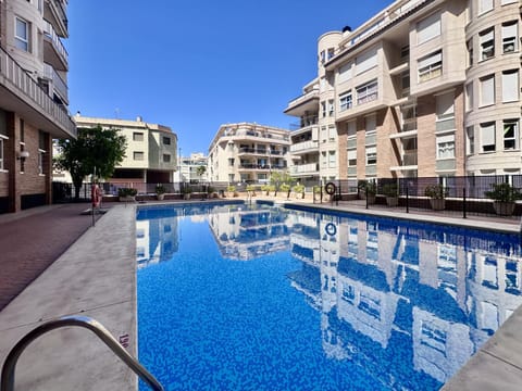 Property building, Swimming pool