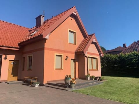 Property building, Day, Garden