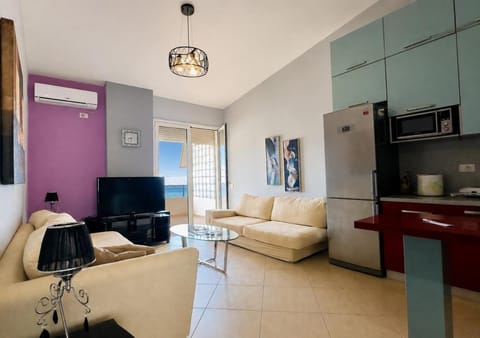 Communal lounge/ TV room, Living room, Dining area, Diving, Diving