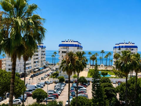 Beach, Sea view, Location